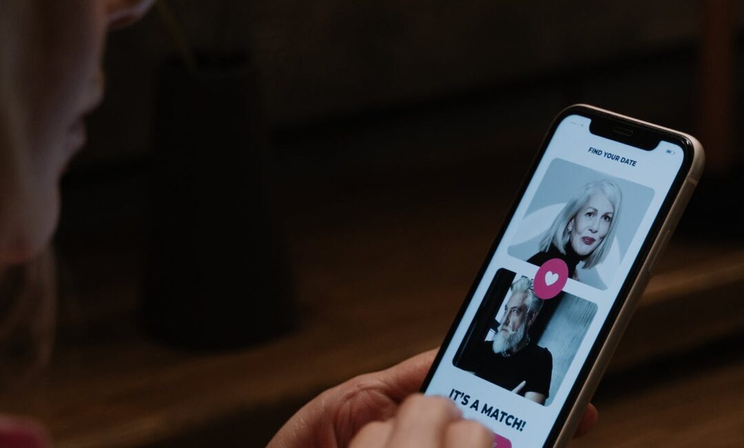 The Evolution of Dating: Why Traditional Apps Are Losing Their Spark
